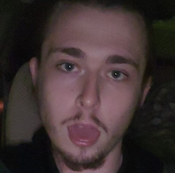 Meet your Posher, Ethan - Picture 1 of 1